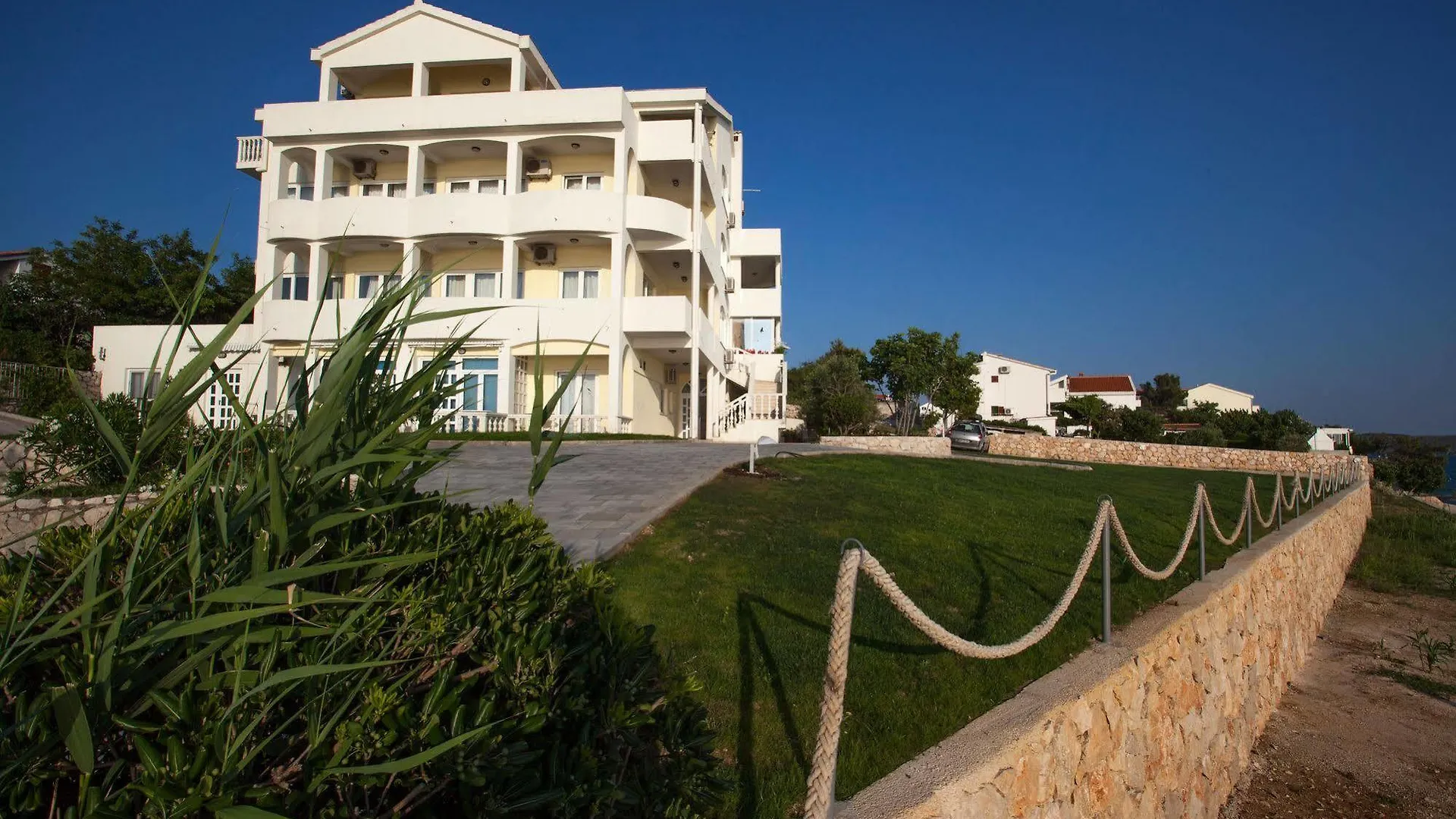 Hotel Vila 4M Ražanac